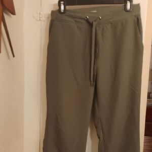 Te Verde Olive Green Track Pants
